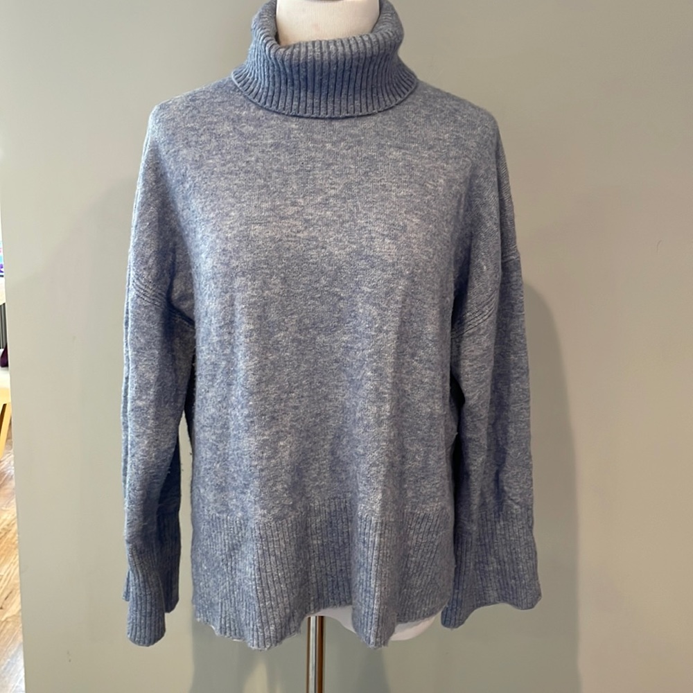 Jcrew blue  super soft turtleneck sweater - size medium